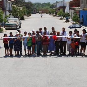 Vecinos de San Juan de Abajo Inauguran Obras