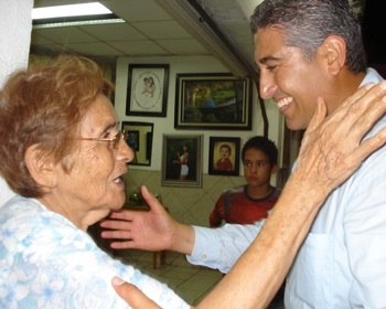 Oscar Valenzuela, No se Asusta de Datos Arrojados por Encuestas Falsas