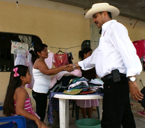 Habrá Trabajo Para los Sectores Vulnerables, Asegura Rafa Cervantes