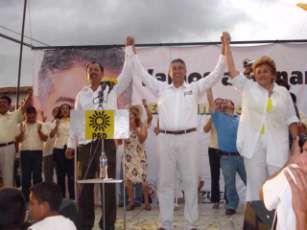 Por Nuestra Gente Vamos a Ganar: Oscar Valenzuela