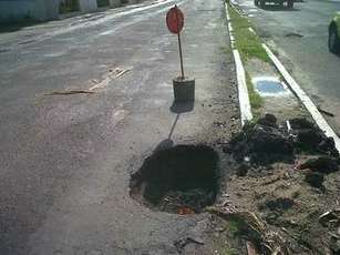 Vecinos Hartos de Hoyos y Baches