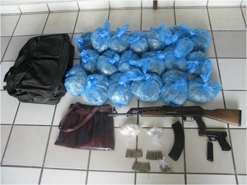 Militares Capturan a Sujeto con Armas en Ruiz, Nayarit