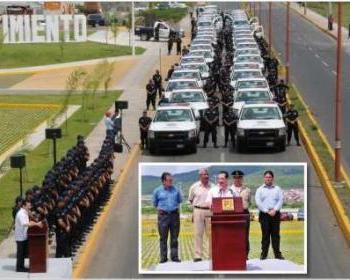 Nuevos Vehículos Para Seguridad Pública Entrega el Gobernador Ney González