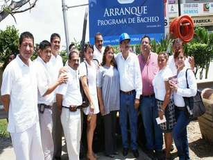 Arranca Programa Urgente de Bacheo por Instrucción del Alcalde