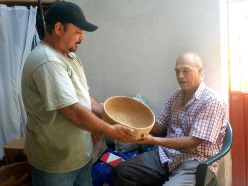 Vecino de Valle de Banderas Entregó al INAH Piezas Arqueológicas
