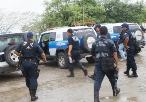 Por Instrucción de la SSPN 100 Elementos de la PEP Apoyaron en Contingencia Por Huracán JOVA en Bahía