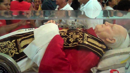 Mueren Calcinados Seis Vendedores de las Imágenes de Juan Pablo II