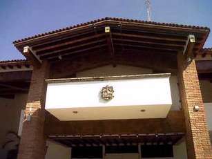 Tesorera No Cumple Ordenamiento de Ayuntamiento