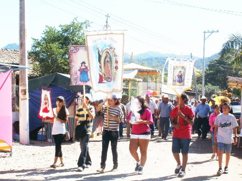 El Coatante Celebró su Fiesta Patronal en Navidad en Honor al Santo Niño de Atocha