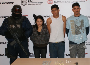 Capturan a “Narcomenudistas” Entre Ellos Una Mujer
