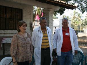 Los Clubes de la Tercera Edad en Bahía Con Atención Médica y Dental del DIF