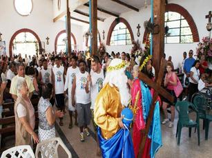 En Embarcaciones Llegó Peregrinación de la Cruz de Huanacaxtle a Bucerías