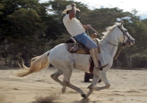 Bahía es Aventura y Deportes Extremos