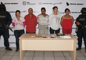Capturan a Distribuidores de Droga, Operaban en la Plaza de Tepic