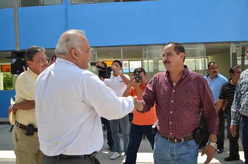 Apoyo Irrestricto Ofrece Rafael Cervantes a la UAN
