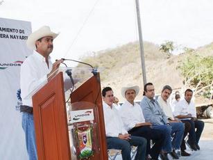 Refrendan Coordinación IP, Gobierno Municipal y Estatal en Bahía