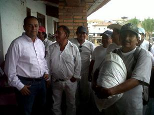 Exigen al Alcalde No Más Vendedores Piratas