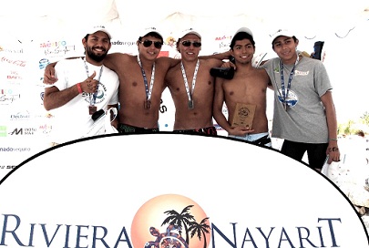 47 Equipos Participaron en Torneo Aguas Abiertas 2012