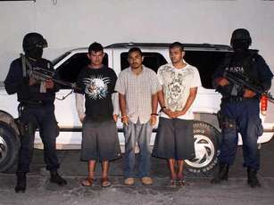 Recupera Policía Nayarit Vehículo Robado en “Guayabitos”