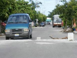 Exceso de Topes en Bahía, Evidencia Conductores “Salvajes”