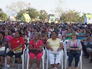 Apapacha DIF a las Mamás de Bahía de Banderas