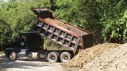 Regidor Pide Parar la Obra de Camino de Terracería sobre el Arroyo del Indio