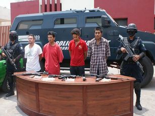 Policía de Nayarit Captura a Cuatro Sicarios