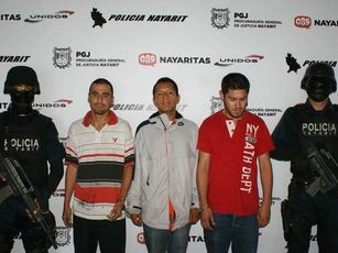 Tras Asaltar Dos Oxxos en Tepic Captura Policía Nayarit a 3 Sujetos