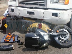 Camión de Carga Atropelló a un Tránsito del Estado