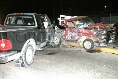 Chocó de Frente en la Curva de Las Mesas más Tarde Falleció en el Hospital