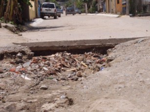 Urge Habilitar Vialidades que Desembocan al Arroyo del Indio en Bucerías