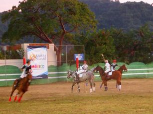 El Verano es a Caballo en Riviera Nayarit