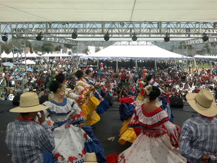 Destaca Presencia de Bahía en la Feria de Nayarit en California