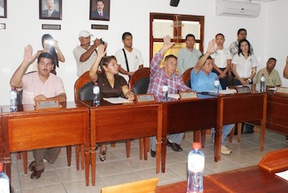 Regidores “Revelan” Ganar Menos Que el Alcalde