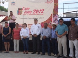 Inaugura DIF Municipal la Primera “Expo-Venta”