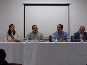 Capacitan Abogados Brasileños a Trabajadores de la PGJE