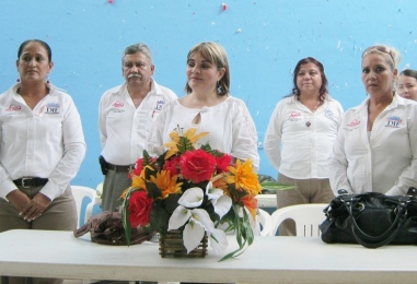 Brinda DIF Bahía Atención Especial a Adultos Mayores