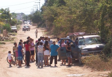 CFE Cortó la Luz a Vecinos de Villas Miramar