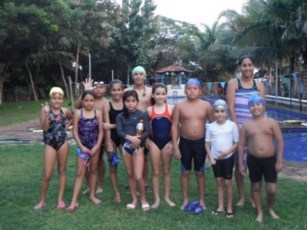 Equipo de Natación de Bahía Competirá en Campeonato Estatal