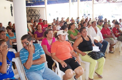 Taller de Proyectos Productivos Ofreció la CODUC en Bahía