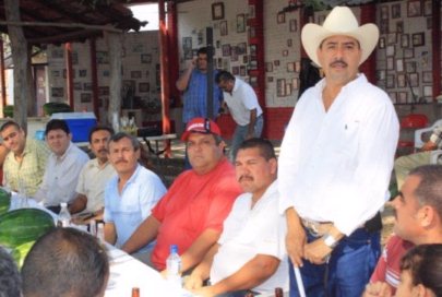 Trabajar de la Mano por el Progreso de Bahía