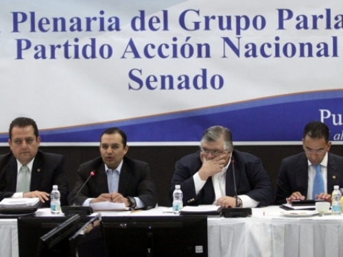 Pide Carstens reforma energética para generar recursos adicionales
