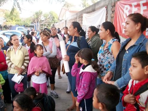 Realizan Paro Parcial en Primaria de Mezcales Los Dejaron Sin Intendente
