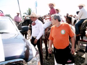Denuncian a Supuestos Charros por Robo y Agresiones en Fiestas Patronales de Bucerías