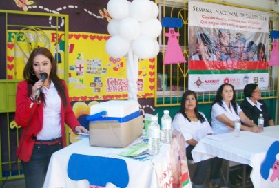 Presidenta del DIF Arranca la Semana Nacional de Vacunación en Bahía