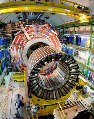 Reconocen a mexicanos que colaboran en La máquina del Big Bang