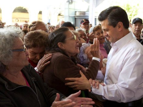 Inicia programa para entregar pensión a 2.5 millones de adultos mayores