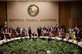 Lamenta contralor del IFE decisión de no sancionar a Santos Madrigal