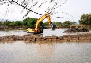 Vecinos Impiden a Mayan Palace Robo de Material del Río Ameca
