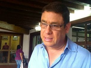 Fuera Titulares en Reglamentos y Padrón Licencias: CANIRAC